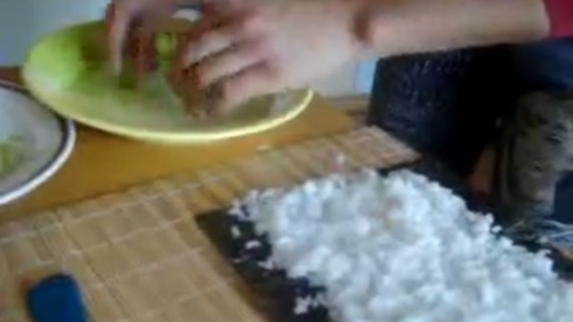 Как делать суши смотреть онлайн