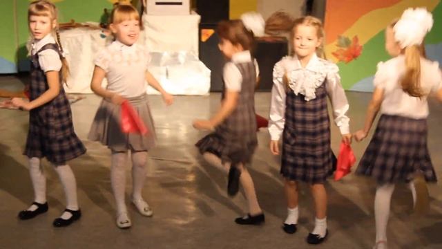 Танец "Калинка Малинка" смотреть онлайн
