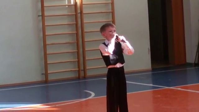 БитБокс Поздравление девочек с 8 Марта 2017 смотреть онлайн