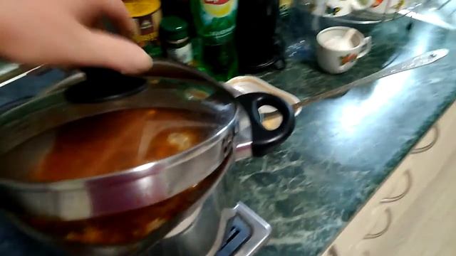 Суп с фрикадельками.