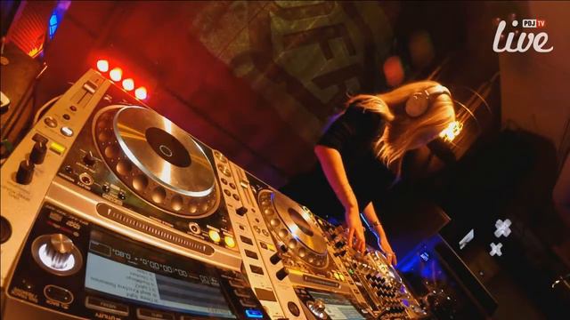 Music id1708 Dj Kristina Russia смотреть онлайн