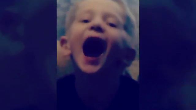 МОЙ ДРУГ РЫГАЕТ?!!!! смотреть онлайн