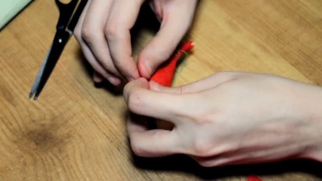 Мастер-класс: букет бумажных цветов с конфетами (Подарок к 8 марта) смотреть онлайн