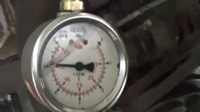 Проверка давления масла в двигателе D4BH 4913015 Старекс электронное ТНВД смотреть онлайн