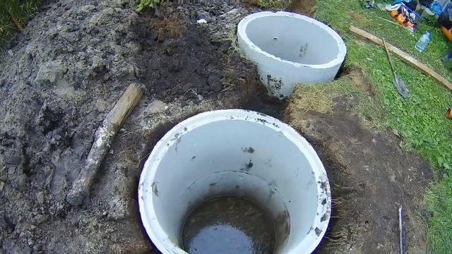 Канализация из бетонных колец - КАК НЕ НАДО ДЕЛАТЬ! Септик при высоком уровне грунтовых вод