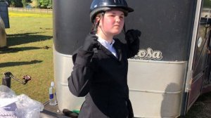 KIDS HORSE SHOWS | Beginner English riding | Kids riding horses