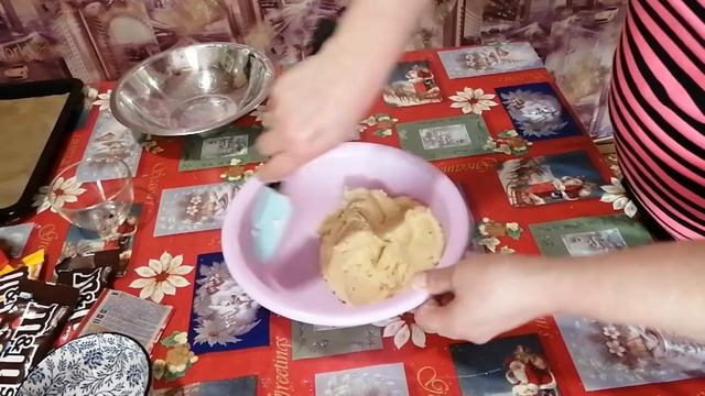 ПЕЧЕНЬЕ M&M’s .Это простое и вкусное печенье, станет одним из ваших любимых десертов к чаю.