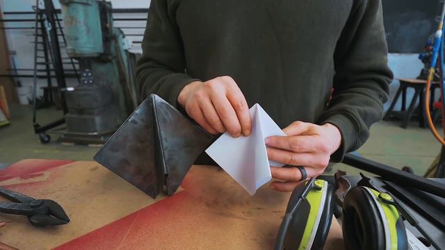 CAN YOU MAKE ORIGAMI FROM STEEL??? смотреть онлайн