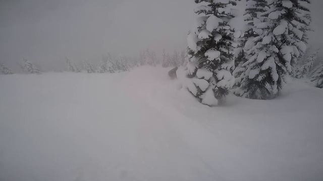 1st Snoqualmie Pass Backcountry Powder Snowboarding Sled Shred Session of the Season смотреть онлайн