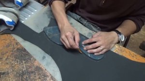 Ремонт кроссовок. Профилактика на всю подошву