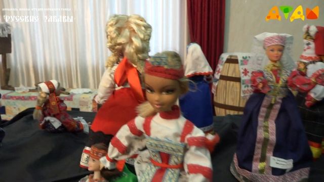 Виртуальная выставка «Русский костюм разных регионов России» смотреть онлайн
