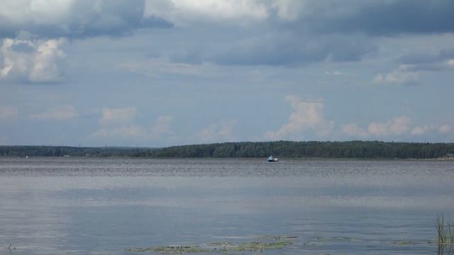 Выборг. Парк Mon Repos. Июль 2024 смотреть онлайн