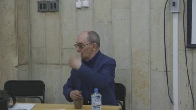 Владлен Логинов "Ленин без надрыва. Об опыте исторической биографии" смотреть онлайн