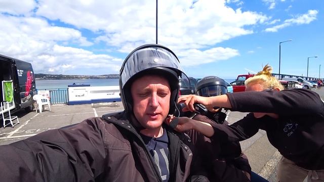 Остров Мэн: бизнес и гонки на выживание смотреть онлайн