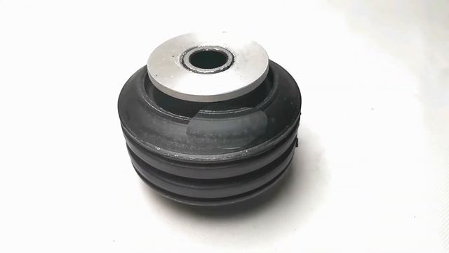 Cabin Mounting Bushing OEM 20390840 For Volvo Engine смотреть онлайн