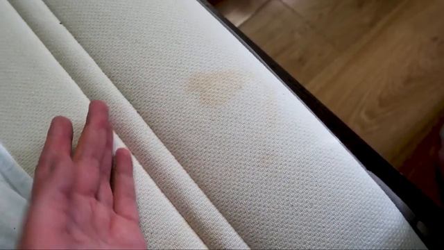 Как почистить матрас от микробов /Как избавиться от пятен на матрасе: эксепримент, пробую 2 способа смотреть онлайн
