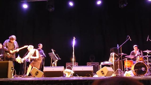 Сурганова и Оркестр Калининград 23 02 17 Цветы смотреть онлайн