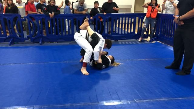 BJJ Girl Wins With 