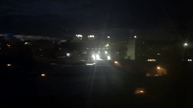 А за окном Челябинск, вид из окна проезжающего поезда через город пейзаж зимой днём и ночью смотреть онлайн