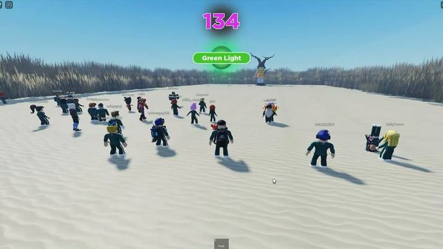 "Игра в кальмара" Among Us и Roblox, смотреть онлайн