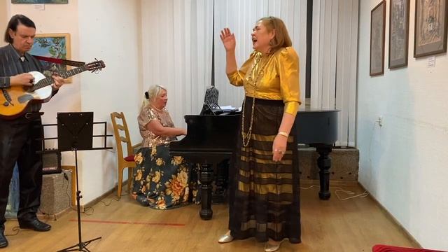 Вальс - бостон Марина Орлова, рояль - Елена Леменкова на репетиции перед концертом смотреть онлайн