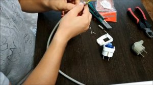 КАК поменять ВИЛКУ НА ПРОВОДЕ. Вилка с кнопкой ВКЛ-ВЫКЛ.