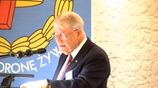 03). Tom Gilbert - Heb. 12:1-2 (2022 INTERNATIONAL BIBLE STUDENTS CONVENTION - Poland) смотреть онлайн