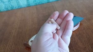 Кухонный нож для овощей из полотна старой ножовки по дереву.