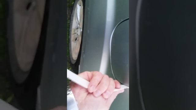 Как открыть лючек бензобака на аутлендере хл смотреть онлайн