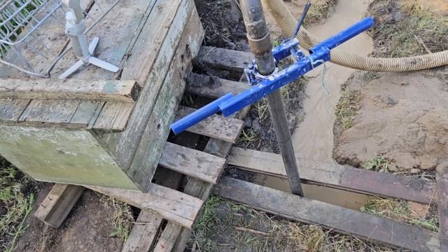 Скважина своїми руками за Три години. Абіссінська скважина. Весь процес в одному відео.