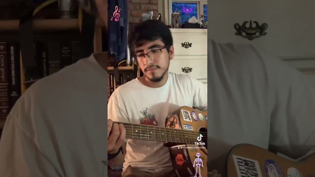 Spooky Em tune you guys should try out! (: смотреть онлайн