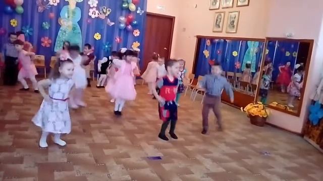 Раз ладошка,два ладошка,утренник в детском садике,группа "Солнышко" смотреть онлайн