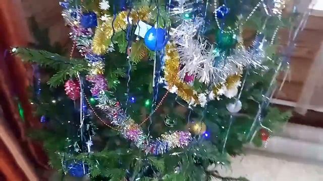 НАРЯДИЛИ ЕЛКУ смотреть онлайн