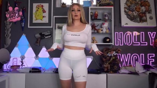 The Booty Is GROWING! Squat Wolf Gym Haul! I HOLLY WOLF