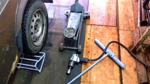 Как открутить гайку ступицы 1