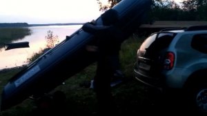 погрузка пвх лодки на крышу авто в одного