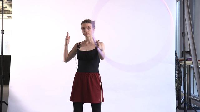 ОБРУЧ ДЛЯ НАЧИНАЮЩИХ: 5 HAND TRICKS/ПЯТЬ ВАРИАЦИЙ ВРАЩЕНИЯ НА РУКАХ смотреть онлайн