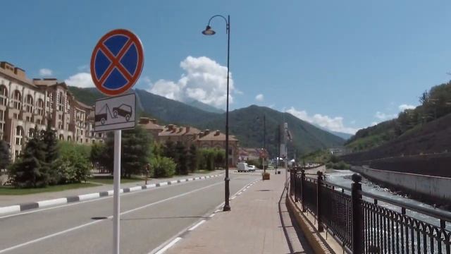 Горки Город 540 м. Красная Поляна. Обзор курорта Горки Город и апартаментов. смотреть онлайн