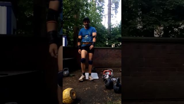 Крест на ладонях со сведением рук 16 - 16 кг