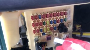 Одна из причин по которой перестал работать моторчик печки на автомобиле Hyundai Elantra XD