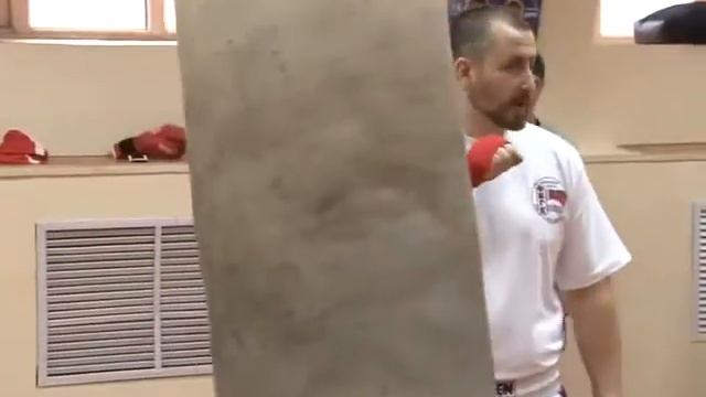 Чемпион по боксу провел мастер-класс в Краснодаре смотреть онлайн