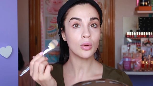 BASE VISO GLOW, MASCARA VOLUMIZZANTE E NUOVI ROSSETTI IN POLVERE CLINIQUE
