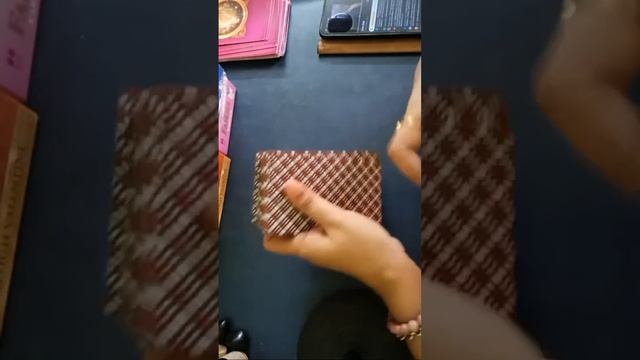 SHORT DETAILED TAROT READINGS (check description) смотреть онлайн