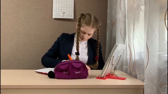 ТИПЫ УЧЕНИКОВ//Скетч/#юмор//Яна смотреть онлайн
