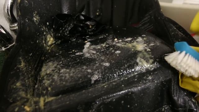How to clean a filthy old stroller смотреть онлайн