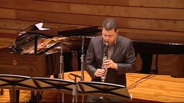 Jörg Widmann Fantasie for clarinet solo. David Medina playing смотреть онлайн