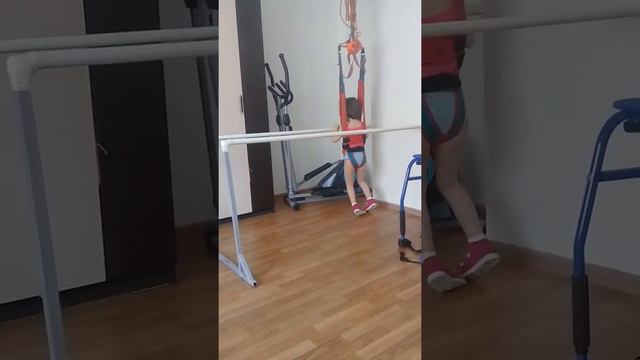 Навыки ребенка - инвалида Кирюша. смотреть онлайн