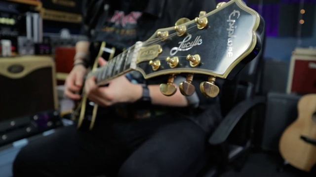 BB King Style Guitar Solo - Blues Improvisation - Epiphone Lucille смотреть онлайн