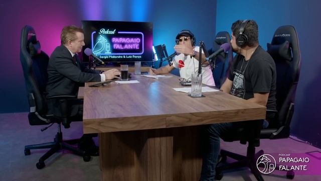 SÉRGIO MALLANDRO SE EXALTA COM CONVIDADO | CELSO RUSSOMANNO смотреть онлайн