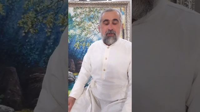 Когда в храме нужно ставить маленькую свечку, а когда большую? #shorts смотреть онлайн